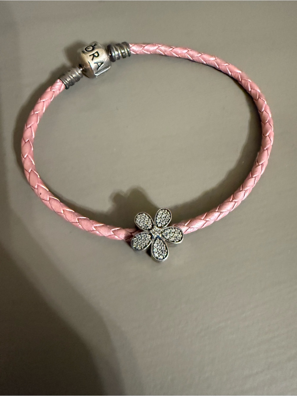 PANDORA Dazzling Daisy Charm 791480CZ Pink Leather Bracelet Set NWOT